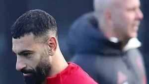 قرار سلوت باستبعاد محمد صلاح حتى إشعار آخر يعيد ترتيب أولويات منتخب مصر